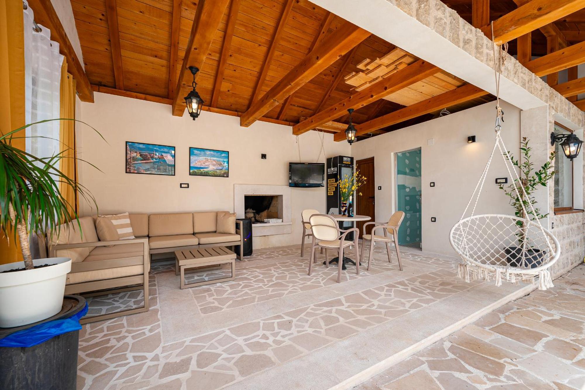 Sunset & Sunrise Villas In Stanisici-Two Villas With Common Pool Будва Экстерьер фото