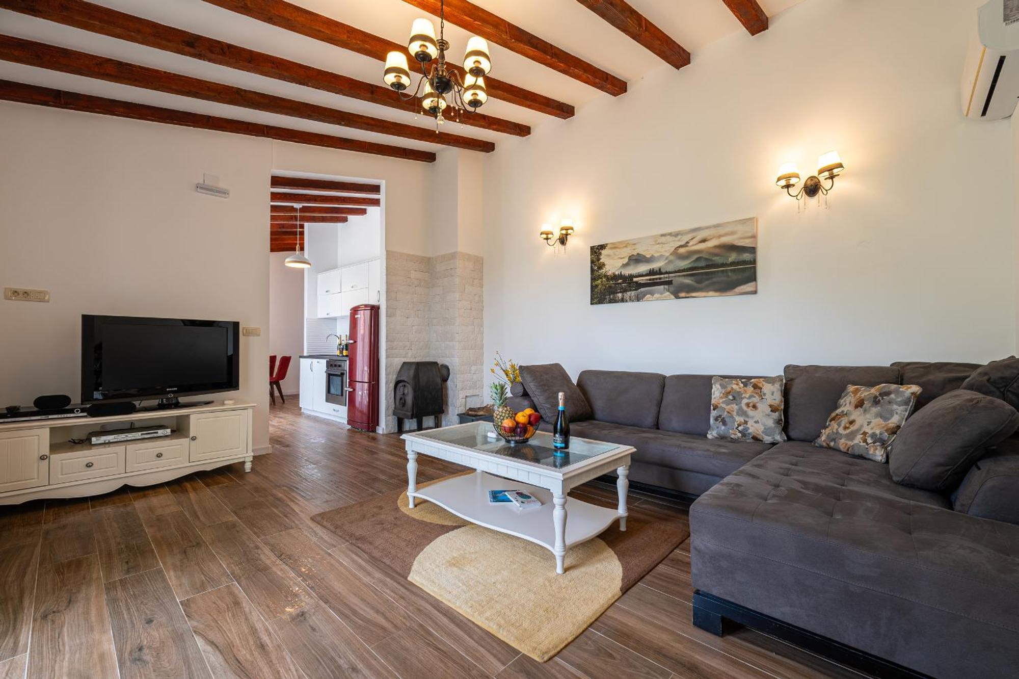 Sunset & Sunrise Villas In Stanisici-Two Villas With Common Pool Будва Экстерьер фото