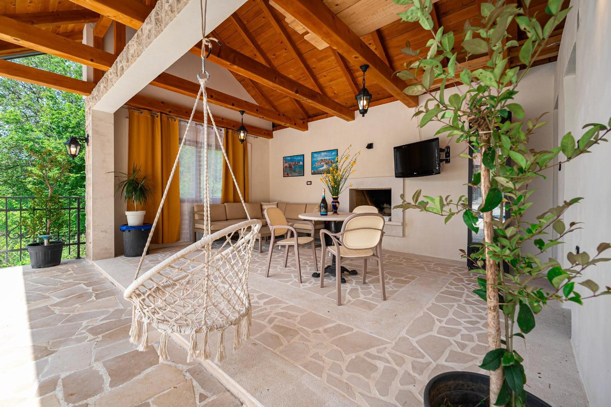 Sunset & Sunrise Villas In Stanisici-Two Villas With Common Pool Будва Экстерьер фото